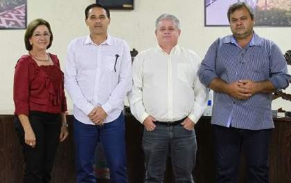 Vereadora Maria Rosalina Calestine é a nova presidente da Câmara em Murutinga do Sul