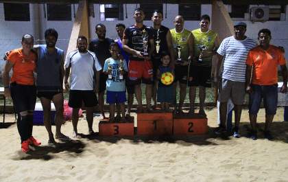 Torneio de futevôlei é encerrado com premiação em Andradina