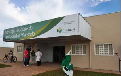 Mulher se revolta e agride funcionários de posto de saúde