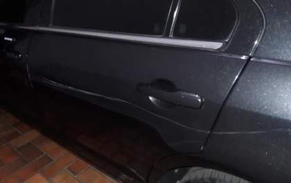Veículo de vereador é riscado no Centro da cidade