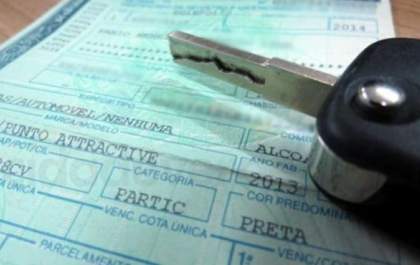 IPVA: é melhor pagar o imposto à vista ou parcelar?