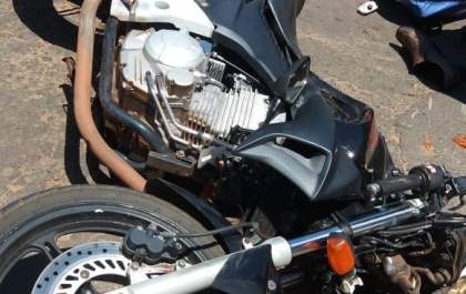 Acidente entre moto e caminhão faz vítima em Três Lagoas&nbsp;&nbsp;
