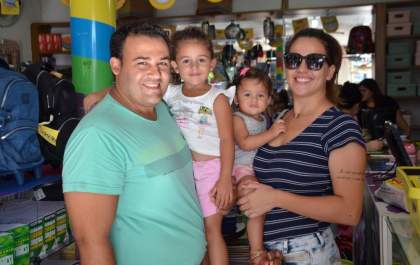 Compra de materiais escolares movimenta economia de Três Lagoas