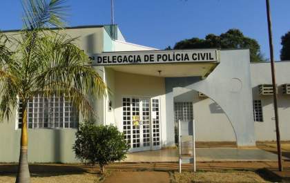 Bandidos calorentos furtam ar condicionado em Posto de Saúde de TL