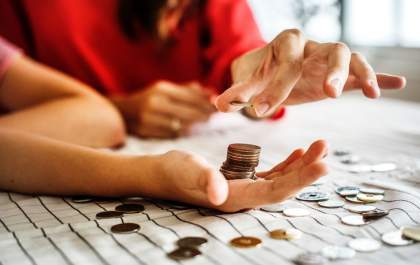 Pais e educadores já começam a se preocupar com a educação financeira das crianças
