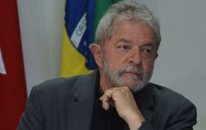 Lula é liberado para encontrar parentes mesmo após enterro de irmão