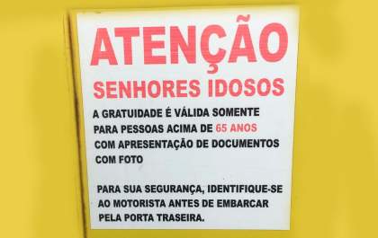 Motorista é tirado de escala após acidente com passageira