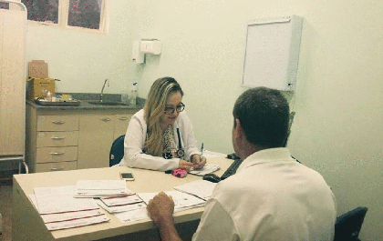 Demissão de médica causa polêmica