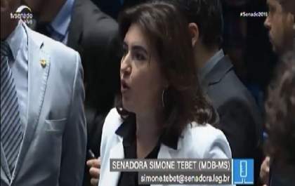 Se não tiver voz, Simone ameaça lançar candidata avulsa à presidência do senado