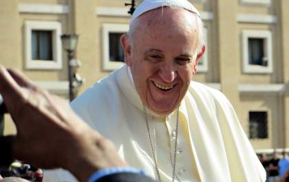 Papa Francisco faz visita histórica à Península Arábica