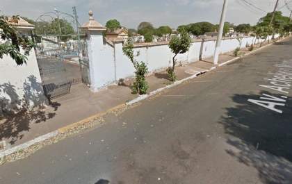 Acusado de roubar celular é preso em cemitério