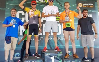 Atletas de Araçatuba são destaques em copa de aquathlon