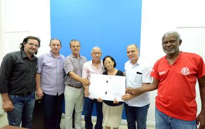 Prefeitura regulamenta área do América Futebol Clube