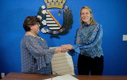 Cláudia Crepaldi assume mandato na Câmara