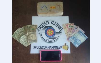 PM apreende 1 quilo de crack e prende 3 da mesma família