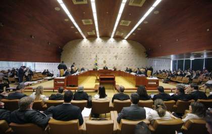 Supremo retoma julgamento sobre criminalização da homofobia e transfobia