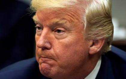 Trump declara emergência nacional e diz que irá construir muro na fronteira