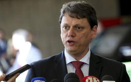 Ministro diz que haverá leilões de 23 concessões antes de 100 dias de governo
