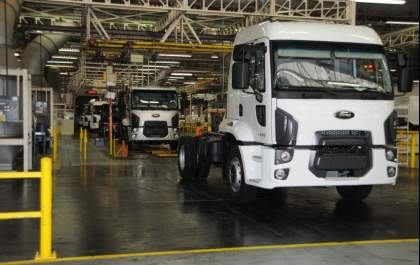 Ford encerra fábrica de São Bernardo e deixa mercado de caminhões