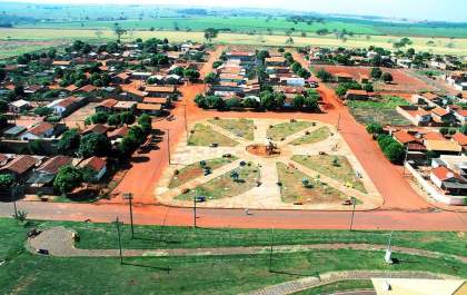 MP Federal em Andradina denuncia engenheiro e fiscal de obras por asfalto frágil em Castilho