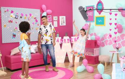 Canal gravado em Birigui faz sucesso entre meninas na internet