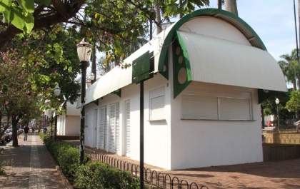 Birigui abre licitação para concessão de quiosques na praça Dr. Gama