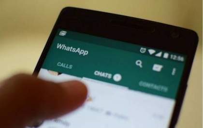 Compartilhamento de imagens no WhatsApp leva taxista para a delegacia