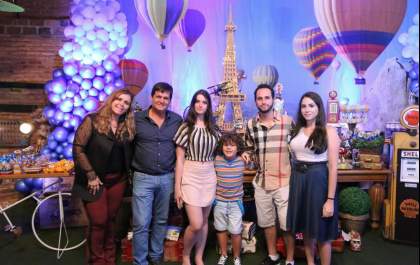 Ator de Carinha de Anjo celebra aniversário em Birigui