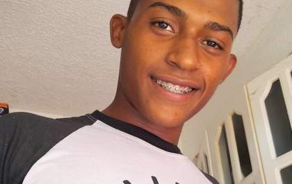 Motociclista vítima de grave acidente apresenta melhora no quadro clínico