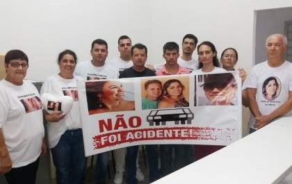 Famílias de mortos em rodovia se unem por justiça