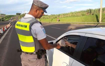 Polícia Militar Rodoviária comemora aniversário com operação