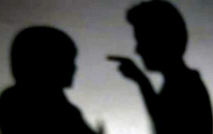 “Vou encher você e seu marido de bala” disse homem para vítima