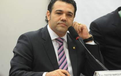Aliado, Marco Feliciano critica governo e diz que 'comunicação está péssima'