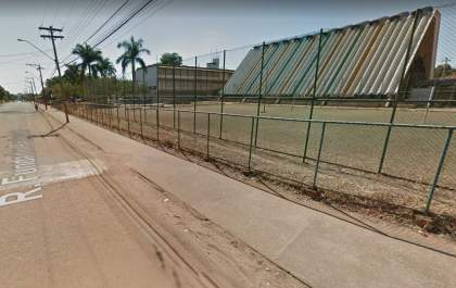 Adolescentes são pegos com droga perto de escola
