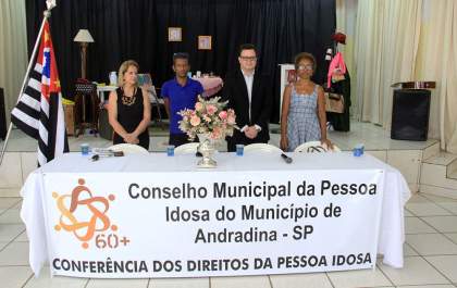 Conferência debate políticas públicas para idosos em Andradina