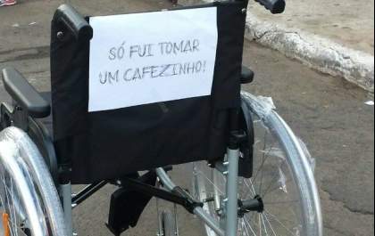 Cadeiras de rodas serão estacionadas em vagas no centro de Três Lagoas