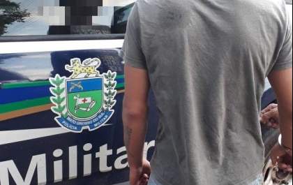 Homem nega uso de drogas em sua residência e é golpeado com facadas&nbsp;