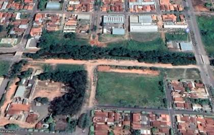 Prefeitura quer projeto para construir 2 pontes sobre Biriguizinho