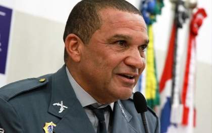 Cabo Faustino toma posse por periodo de dois meses e se compromete em apresentar projeto