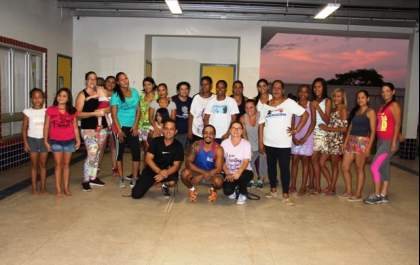 Moradores do Quinta dos Castanheira já tem aula de zumba