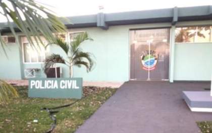 Pedindo dinheiro e coagindo populares na rodoviária, homens são presos pela PM