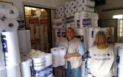 Ipem-SP encontra irregularidades em papéis fabricados em Birigui