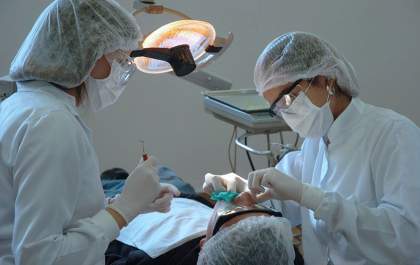Dentistas em hospitais: projeto é um dos primeiros no interior de SP