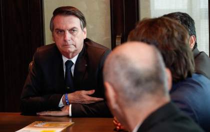 Bolsonaro: 'Desculpem as caneladas, não nasci para ser presidente, e sim militar'
