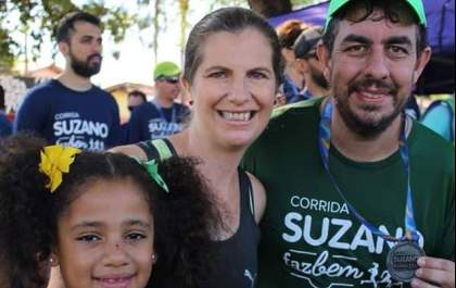 Três-lagoense leva família a Paris para participarem de Maratona