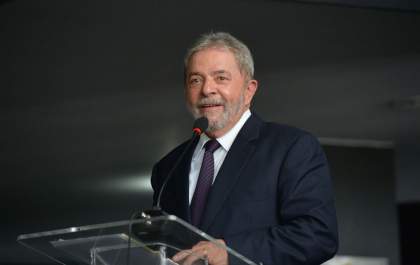 Lula completa 1 ano na prisão da Lava Jato