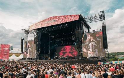 Bombeiros falam em evacuação do Lollapalooza, mas fãs não querem deixar o local