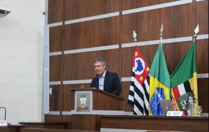Comissão que vai investigar suposta venda de atestados é instaurada