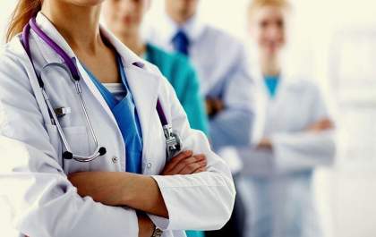 Justiça manda médica de UBS devolver metade do salário