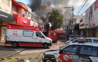 Incêndio atinge calçadão em Araçatuba&nbsp;